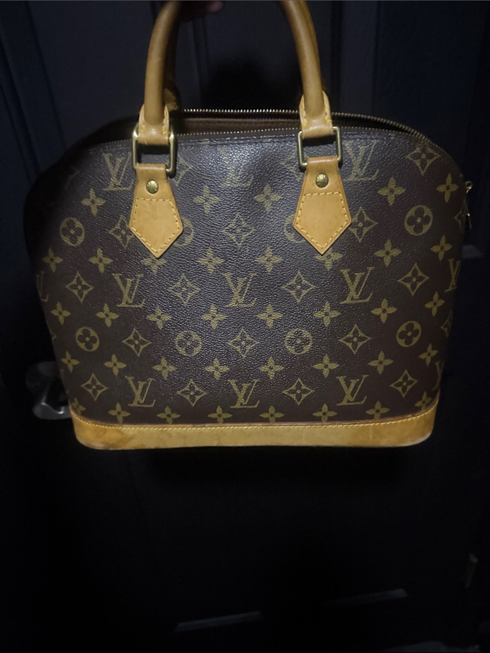 Louis Vuitton Brown Monogram Alma pm Satchel with Tan Trim(lock key&dust bag) - Picture 3 of 17